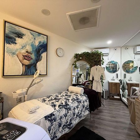Grand Cantalagua Hotel Morelia, BW Signature Collection Eksteriør billede A medical spa in the United States