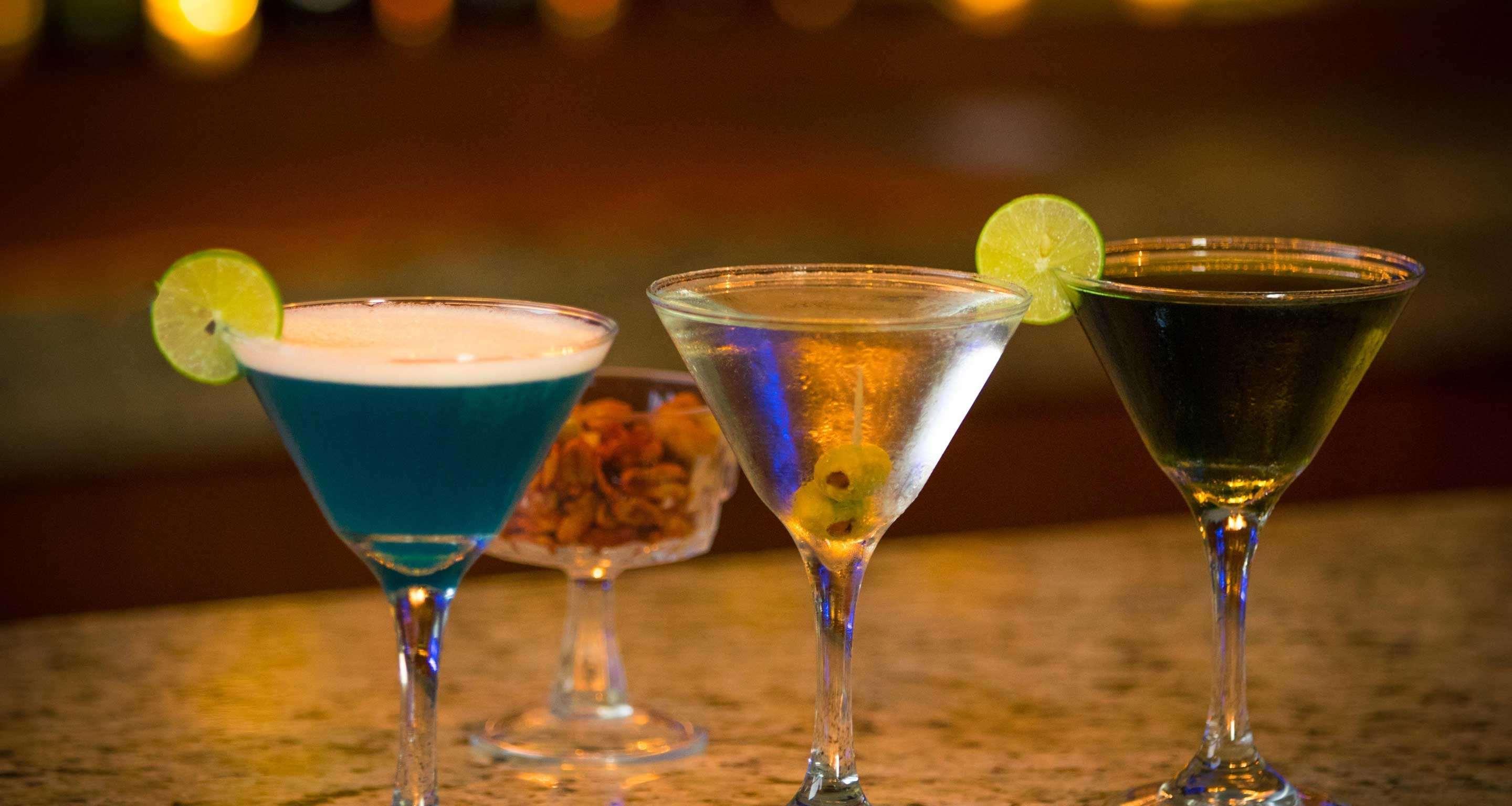 Grand Cantalagua Hotel Morelia, BW Signature Collection Eksteriør billede A selection of cocktails